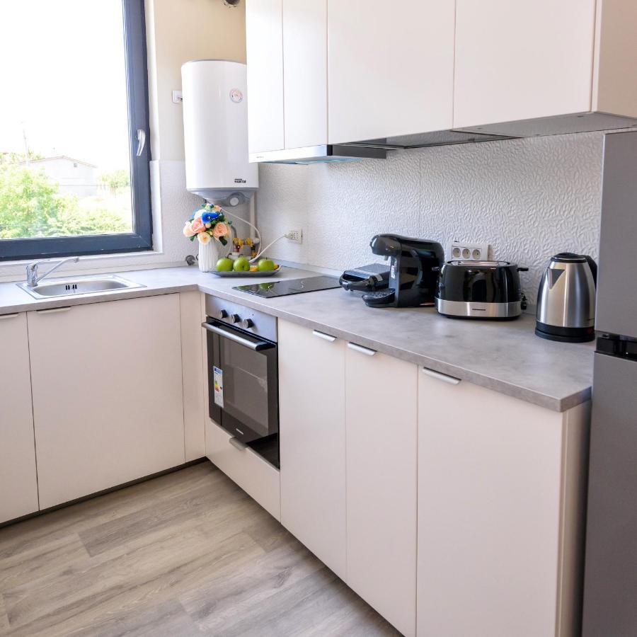 Aquarium Residence 4 นาโวดาริ ภายนอก รูปภาพ